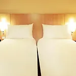 Ibis Hotel 3*