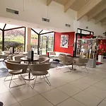 Hotell Ibis Saintes