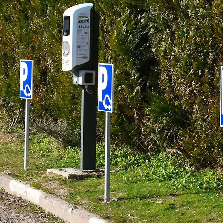 Ibis 3*