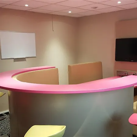 Отель Ibis 3*