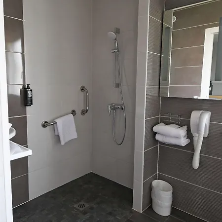 Отель Ibis