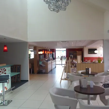 Hotel Ibis Saintes