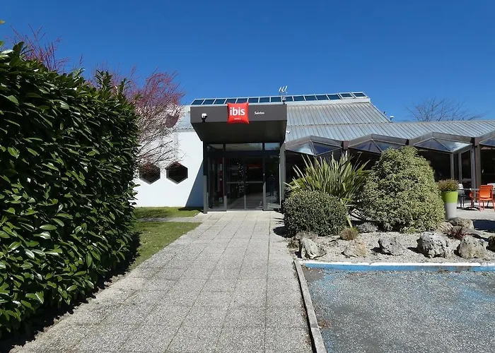 Ibis Hotel Saintes