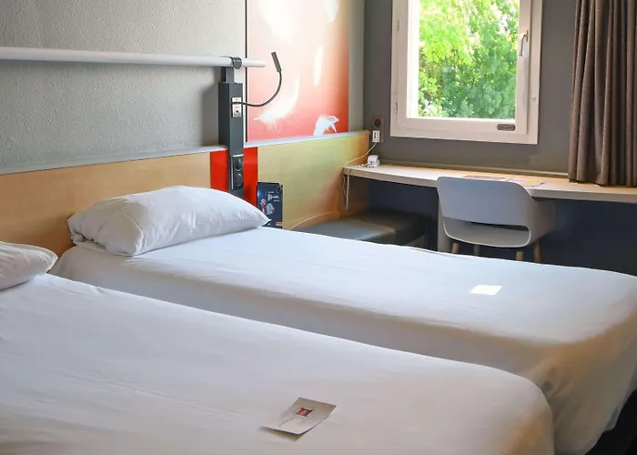 Ibis Hotel Saintes