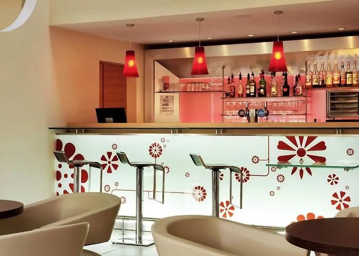Ibis Hotel 3*